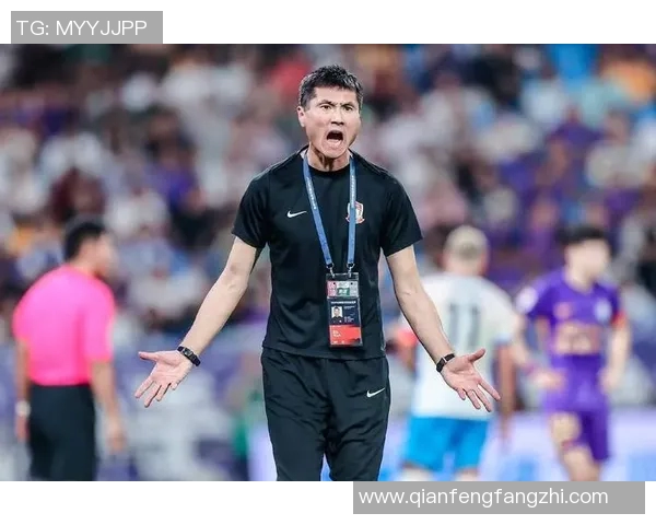 揭秘足球明星的日常生活居所与隐秘生活圈子